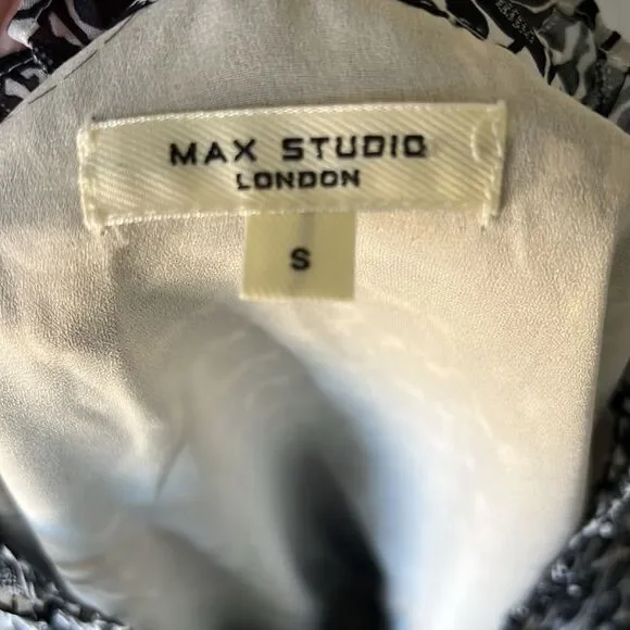 Max Studio Black/White Flowy Maxi Dress. Size Small. - Picture 5 of 5
